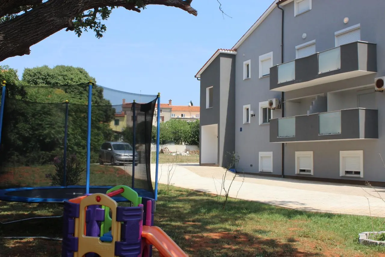 Apartments Barbic Medulin 0*,  Kroatien