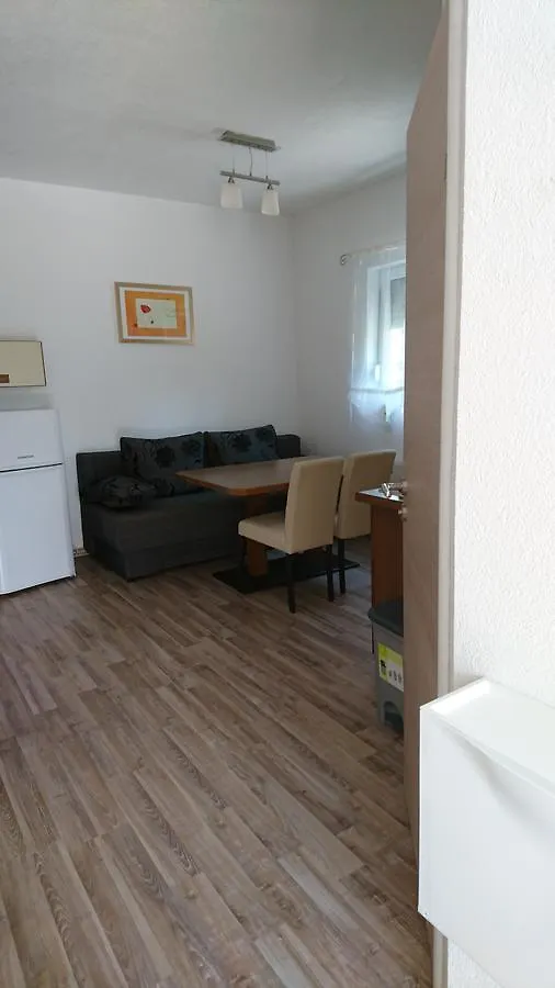 Apartments Barbic Medulin 0*,  Kroatien